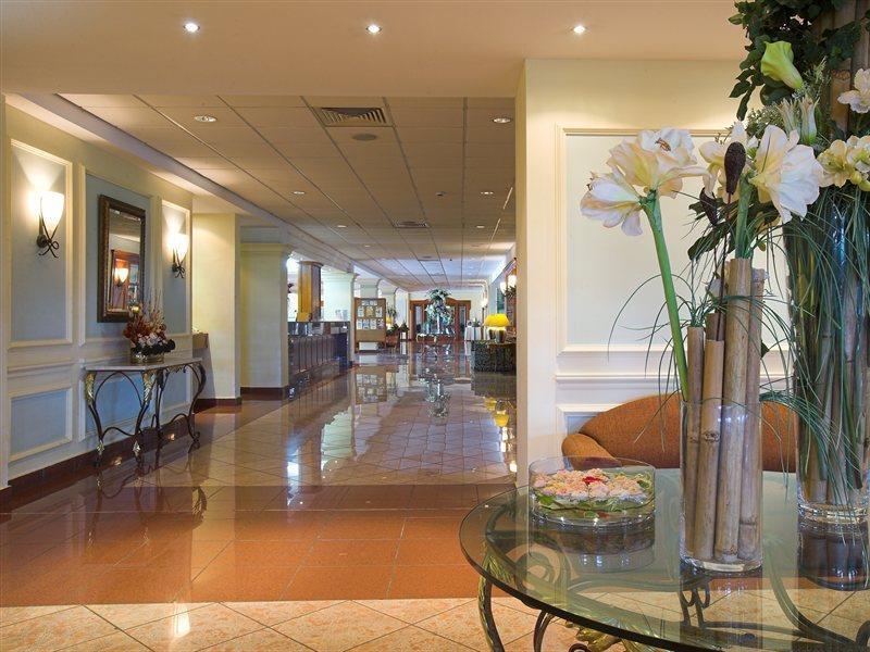 Aloe Hotel Paphos Exterior photo